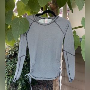 RARE Lucy Workout Top, Synch-Tie Sides, Thumb Holes